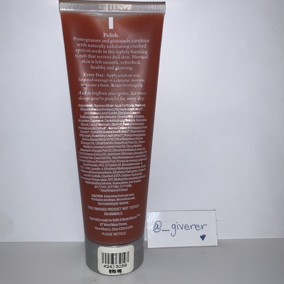 Pure Simplicity Pomegranate Polishing Face Scrub - Picture 3 of 8